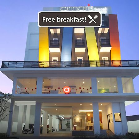 Amaris Hotel Malang Exterior foto