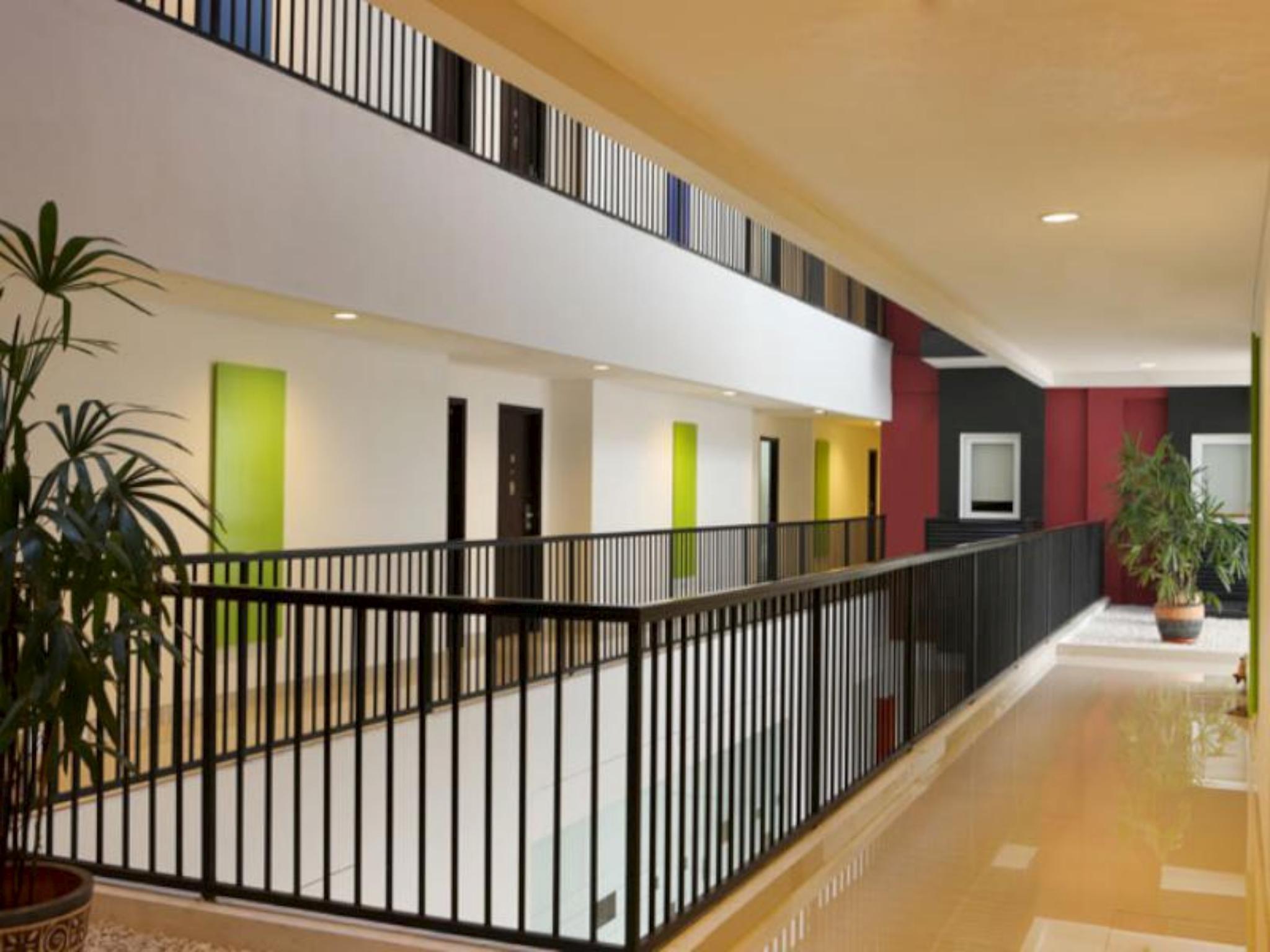 Amaris Hotel Malang Exterior foto